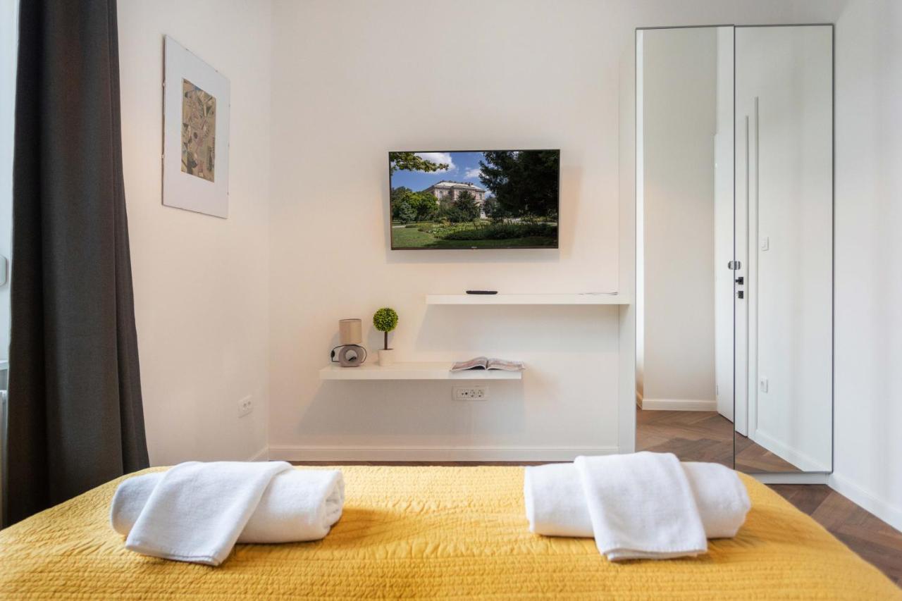 Modern And Design Apartment Near The Main Square Zagreb Exterior foto